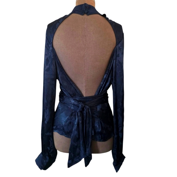 LPA Lanette Top Blouse Long Sleeves Open Back Shirt Navy Size XL - Picture 2 of 15